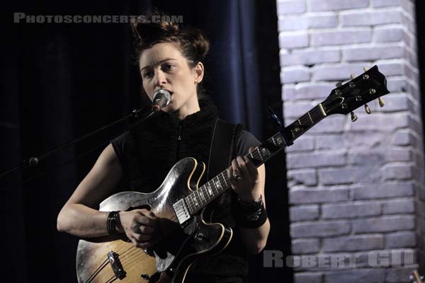 MY BRIGHTEST DIAMOND - 2007-10-02 - PARIS - La Maroquinerie - Shara Worden